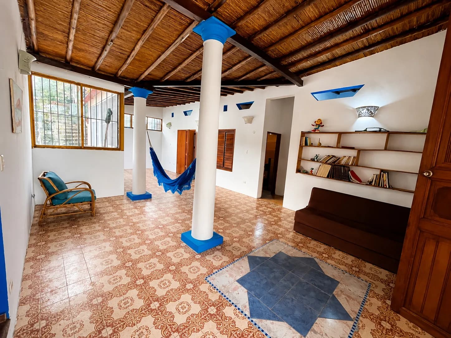 Casa Colonial with Sea Views at Playa Zaragoza - Image 2